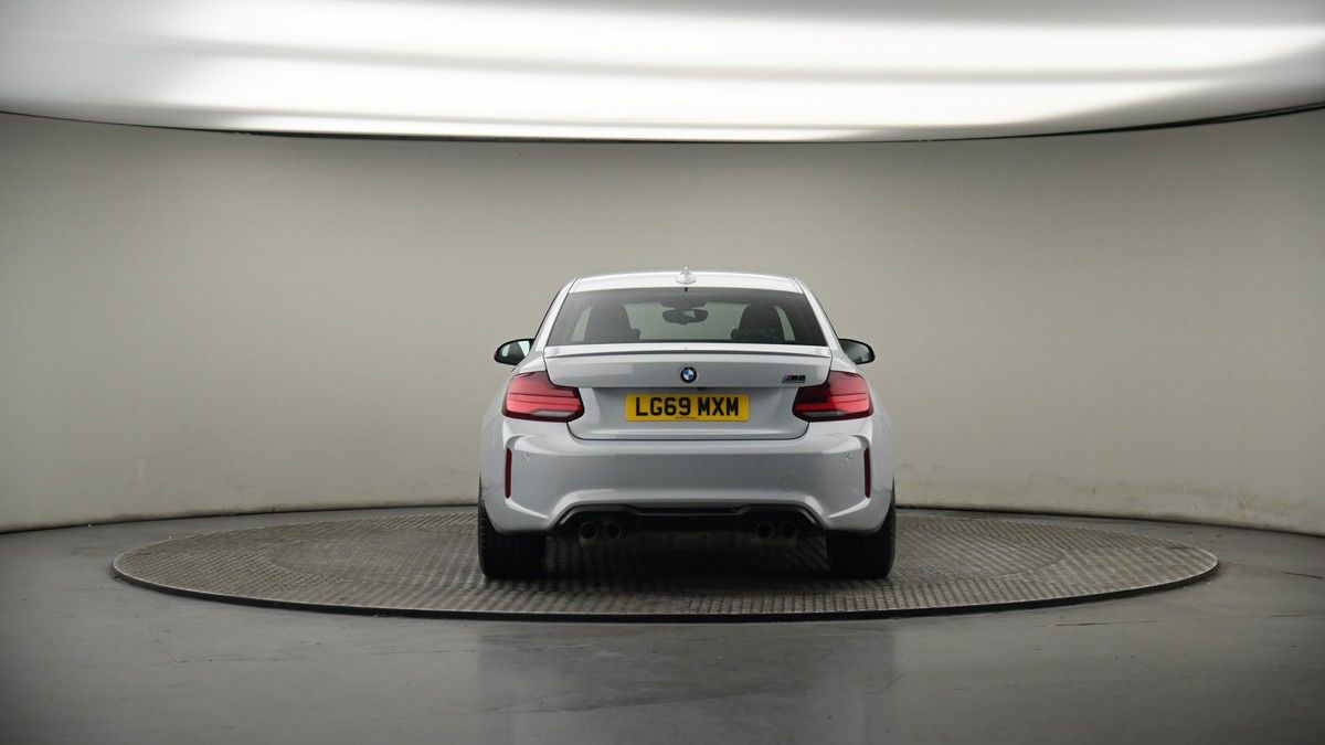 BMW M2 Image 17