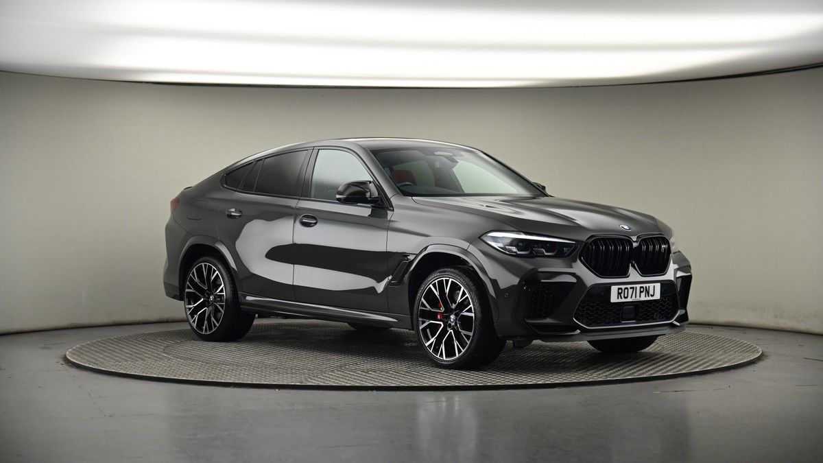 More views of BMW X6 M