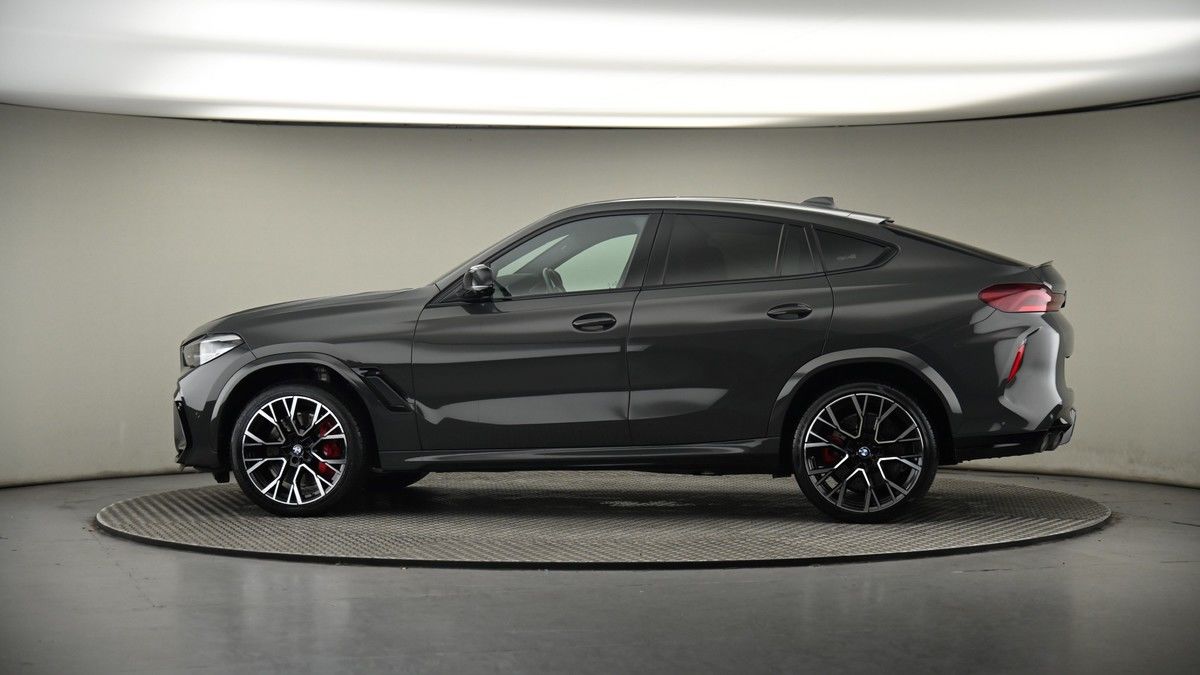 More views of BMW X6 M