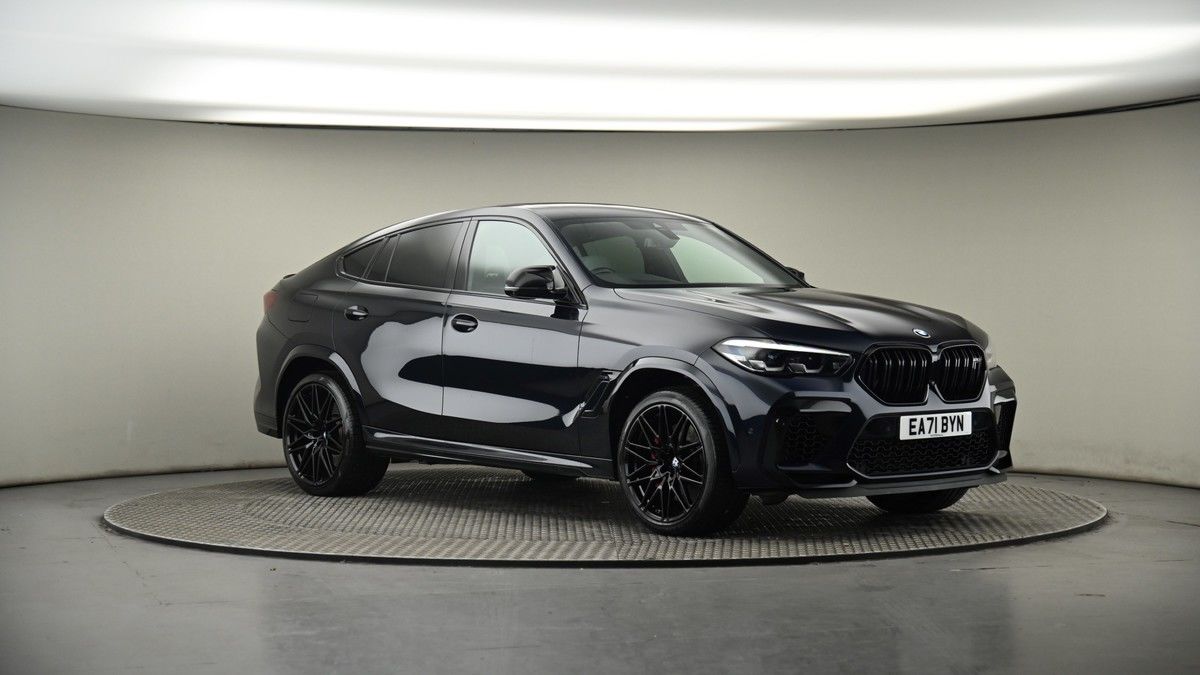 More views of BMW X6 M