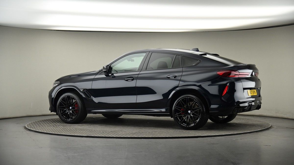 More views of BMW X6 M