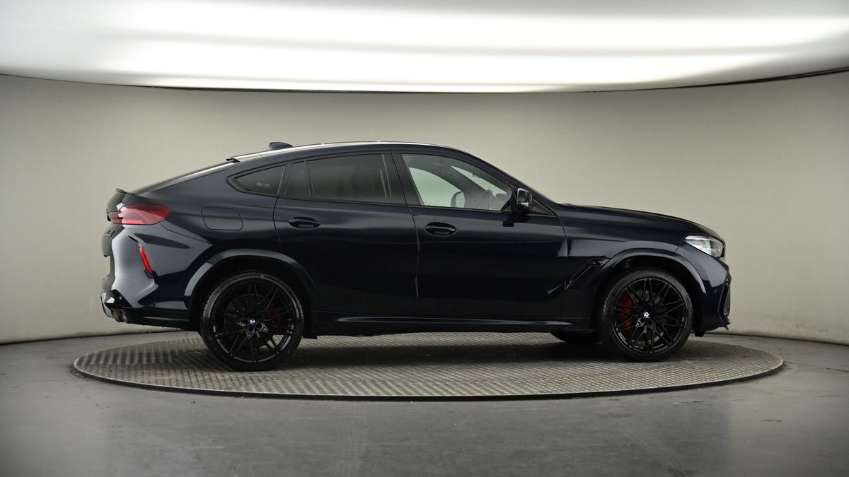 More views of BMW X6 M