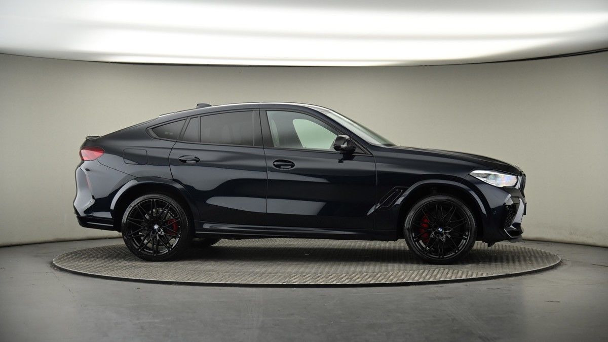 More views of BMW X6 M