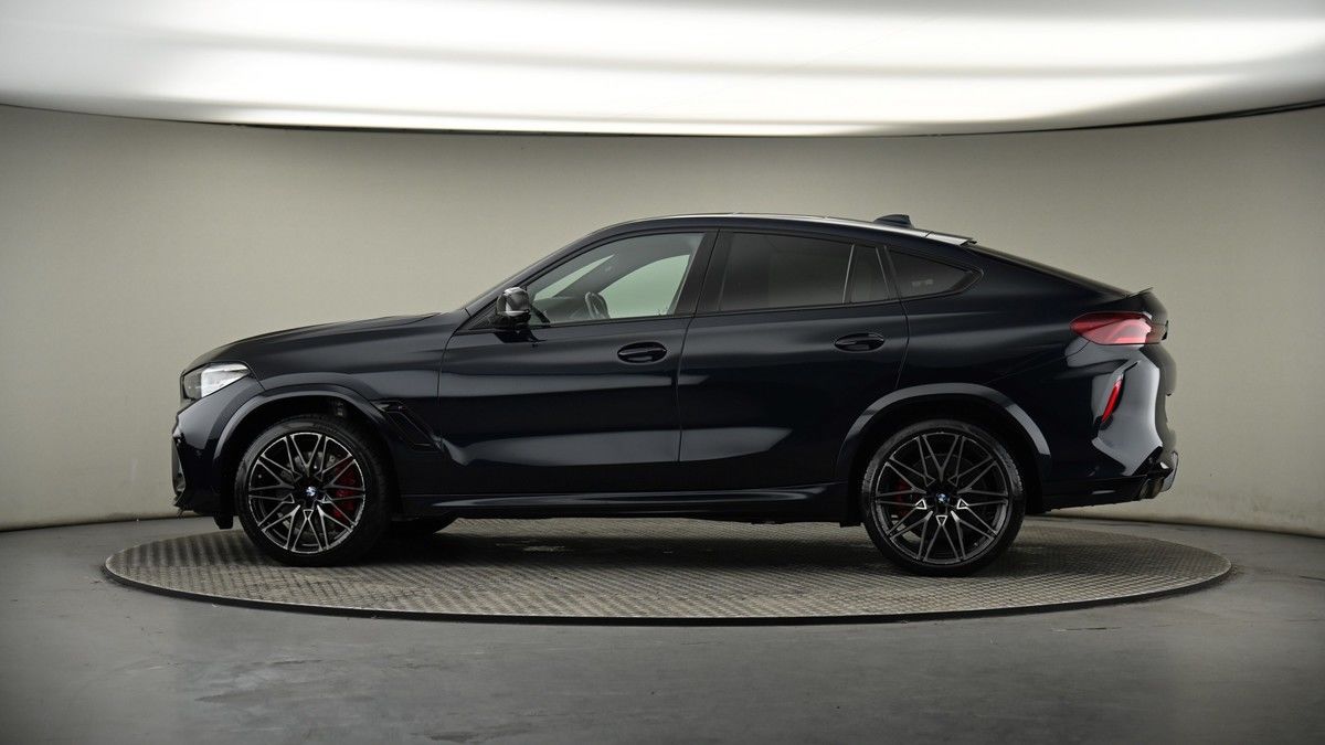 More views of BMW X6 M