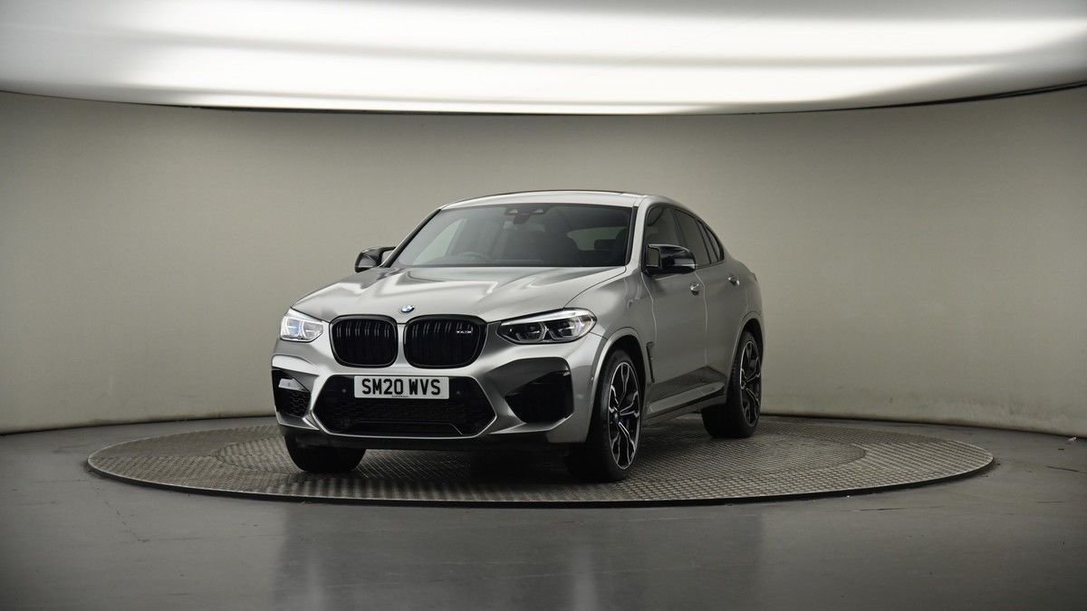 More views of BMW X4 M