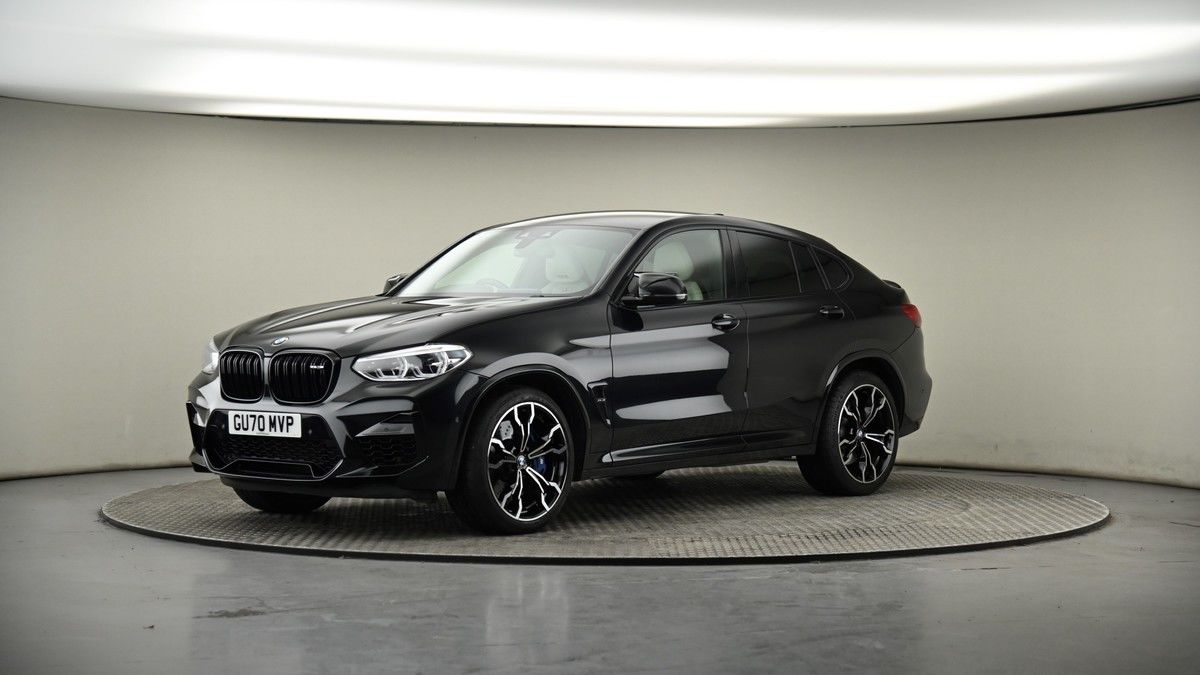 More views of BMW X4 M