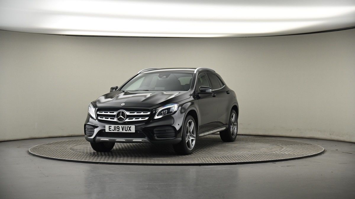 More views of Mercedes-Benz GLA