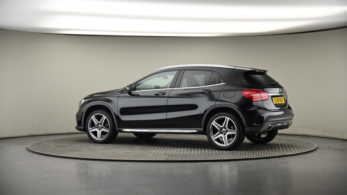 More views of Mercedes-Benz GLA