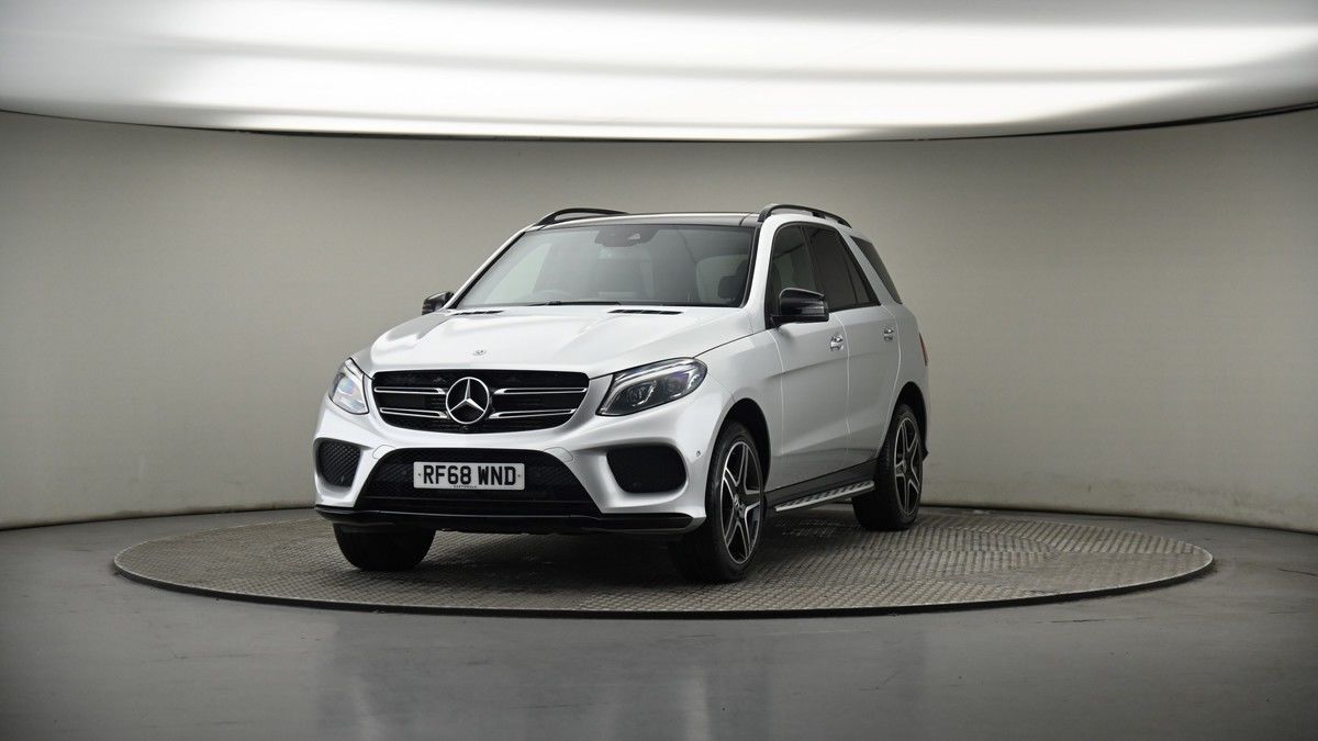 More views of Mercedes-Benz GLE