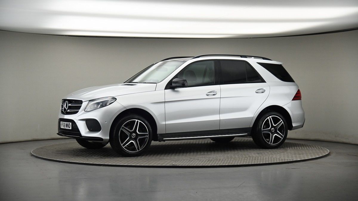 More views of Mercedes-Benz GLE