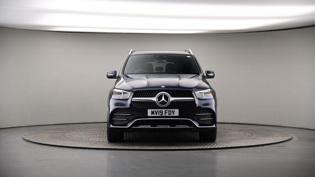 More views of Mercedes-Benz GLE