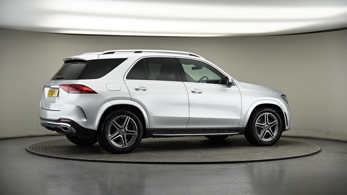 More views of Mercedes-Benz GLE