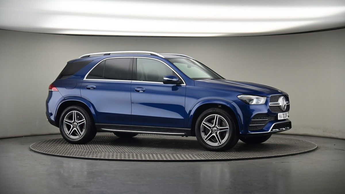 More views of Mercedes-Benz GLE