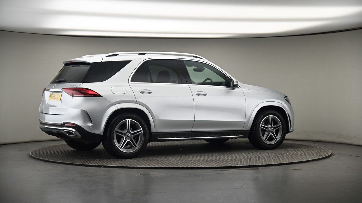 More views of Mercedes-Benz GLE