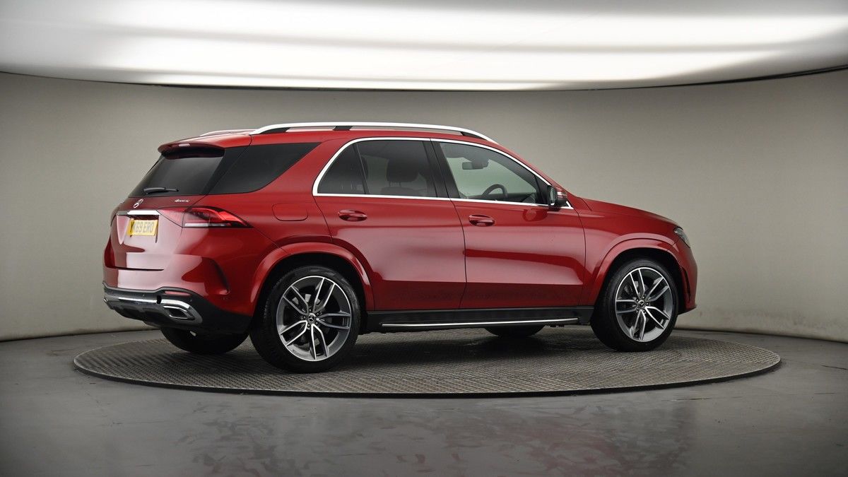 More views of Mercedes-Benz GLE