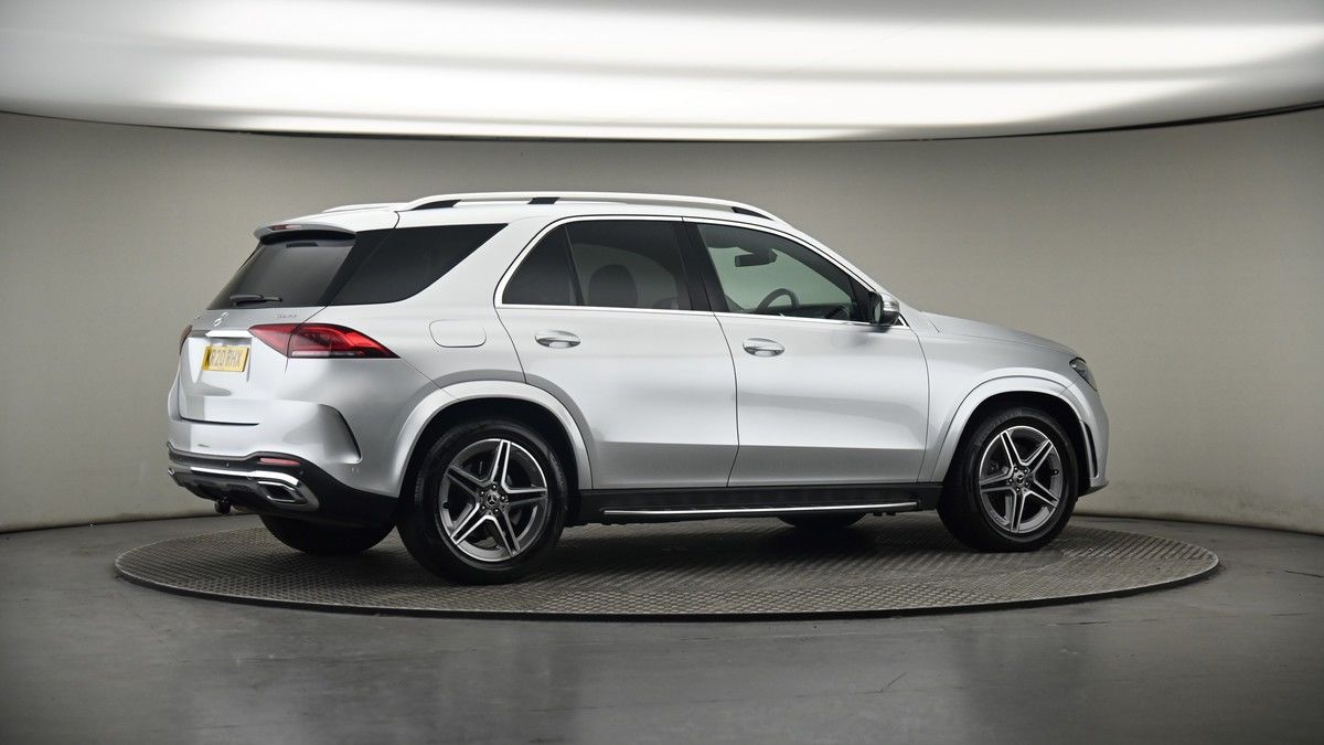 More views of Mercedes-Benz GLE