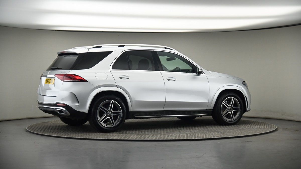 More views of Mercedes-Benz GLE