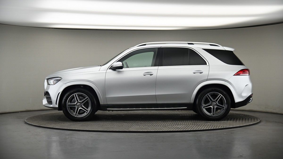 Mercedes-Benz GLE Image 19