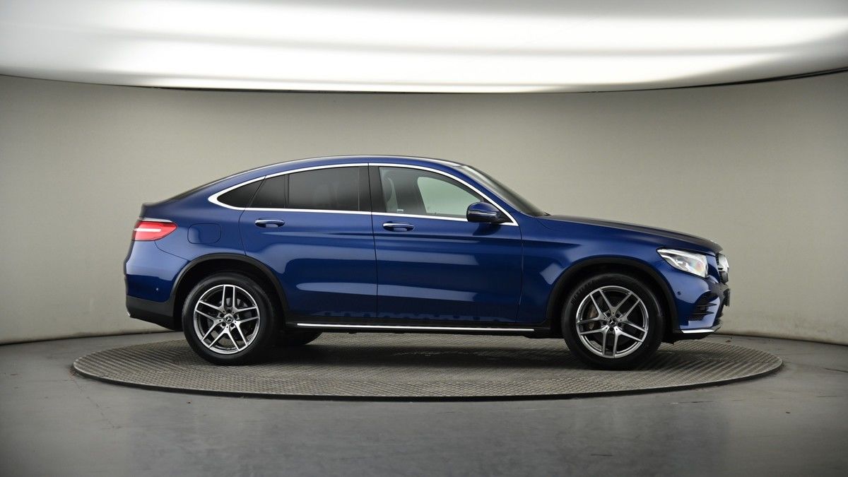 More views of Mercedes-Benz GLC