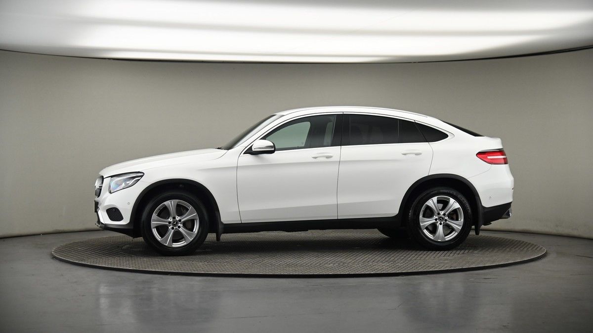 More views of Mercedes-Benz GLC