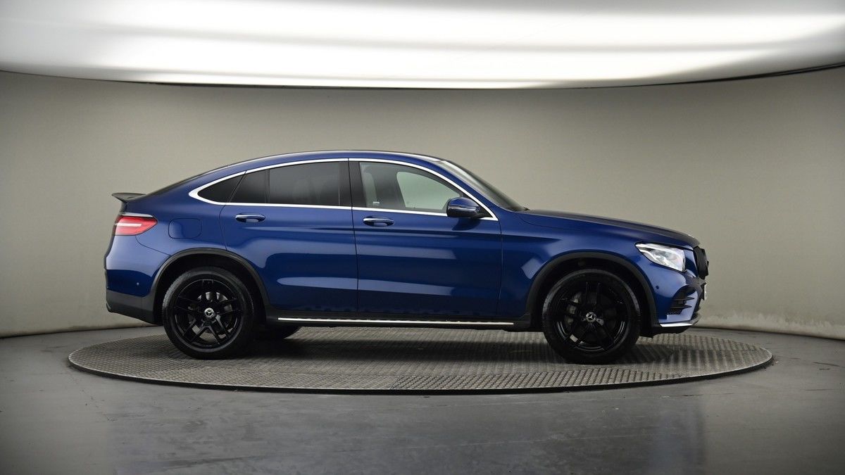 More views of Mercedes-Benz GLC