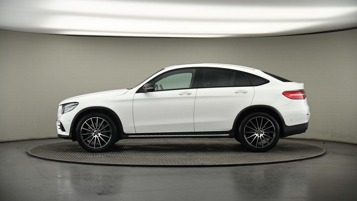 Mercedes-Benz GLC Image 19