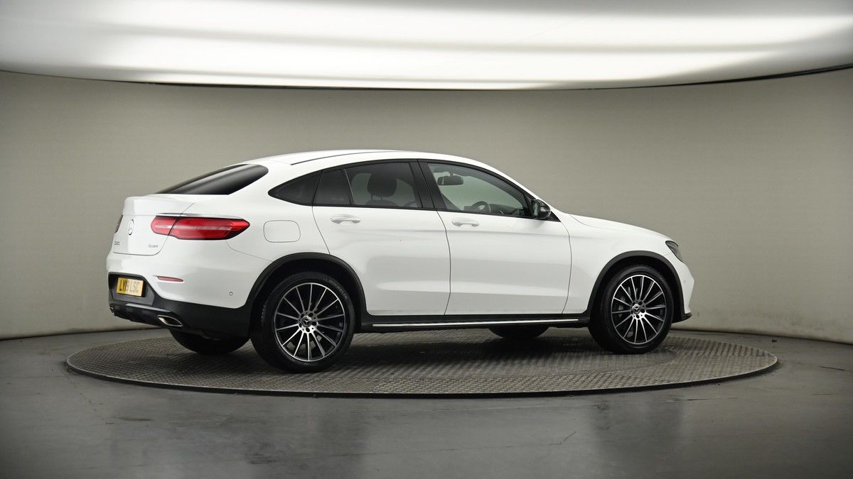 More views of Mercedes-Benz GLC