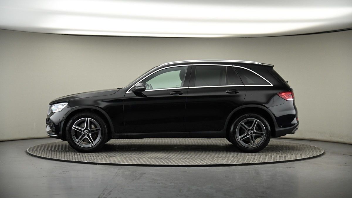 Mercedes-Benz GLC Image 18