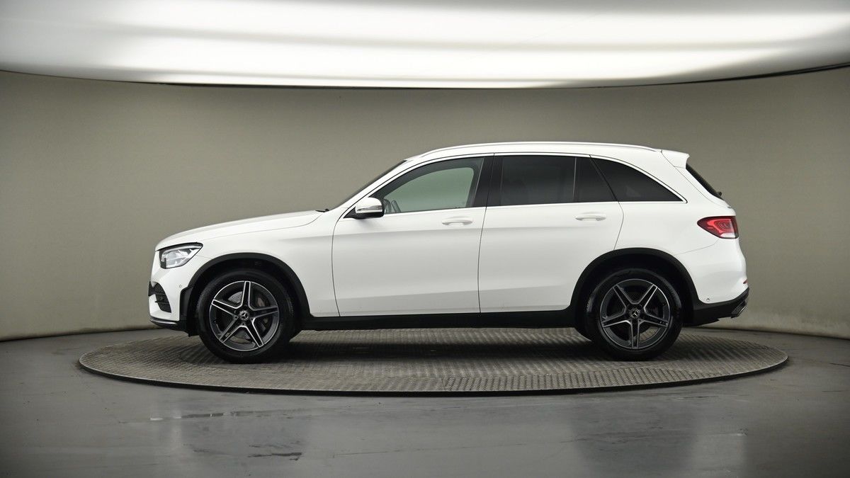 Mercedes-Benz GLC Image 19