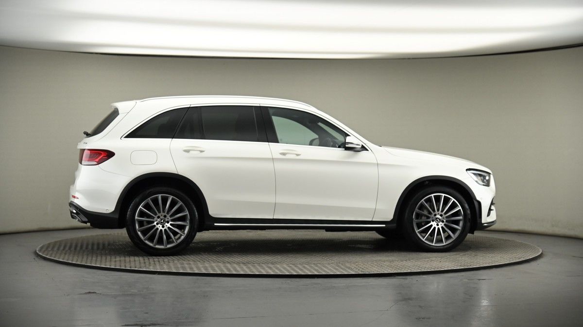 More views of Mercedes-Benz GLC