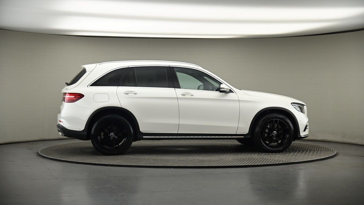 More views of Mercedes-Benz GLC