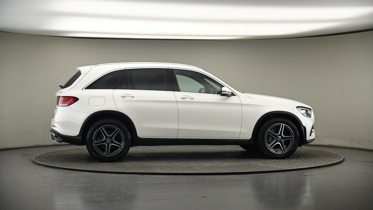 More views of Mercedes-Benz GLC