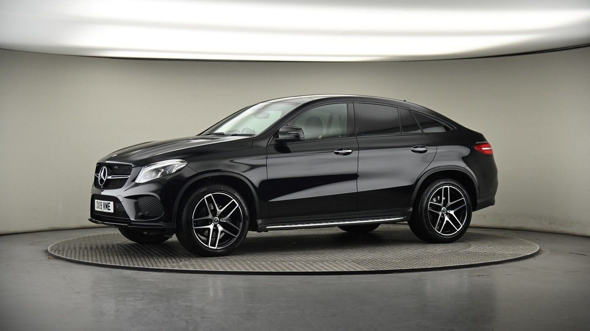 More views of Mercedes-Benz GLE