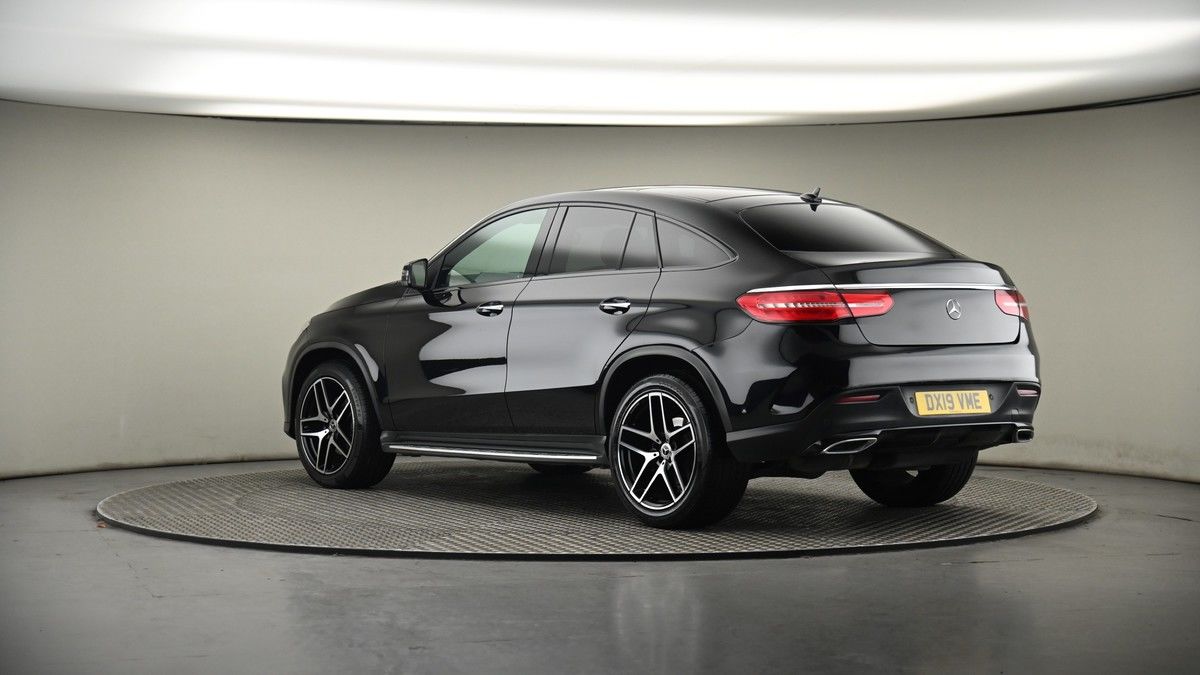 More views of Mercedes-Benz GLE