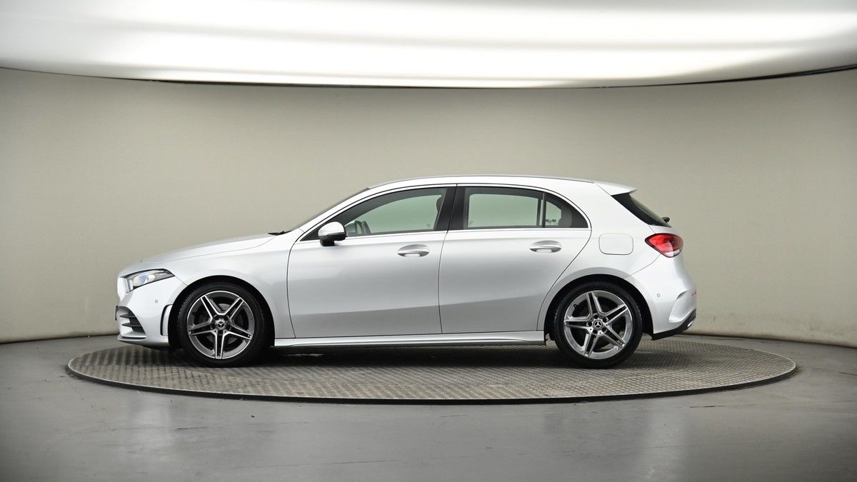 Mercedes-Benz A Class Image 18