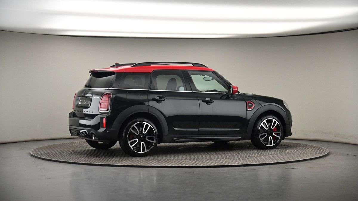 More views of MINI Countryman