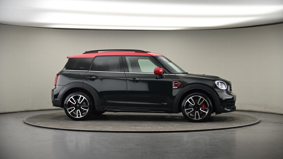 More views of MINI Countryman