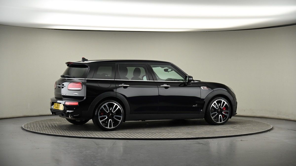 More views of MINI Clubman