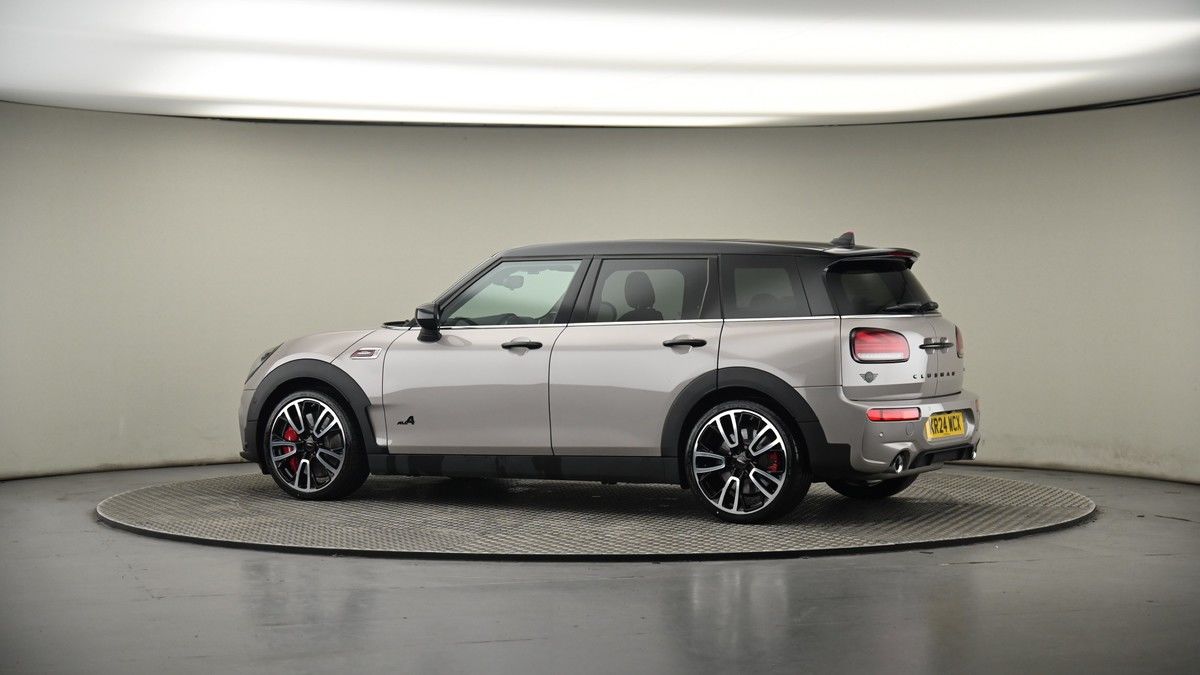 More views of MINI Clubman