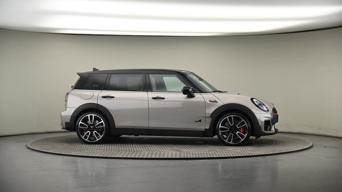 More views of MINI Clubman