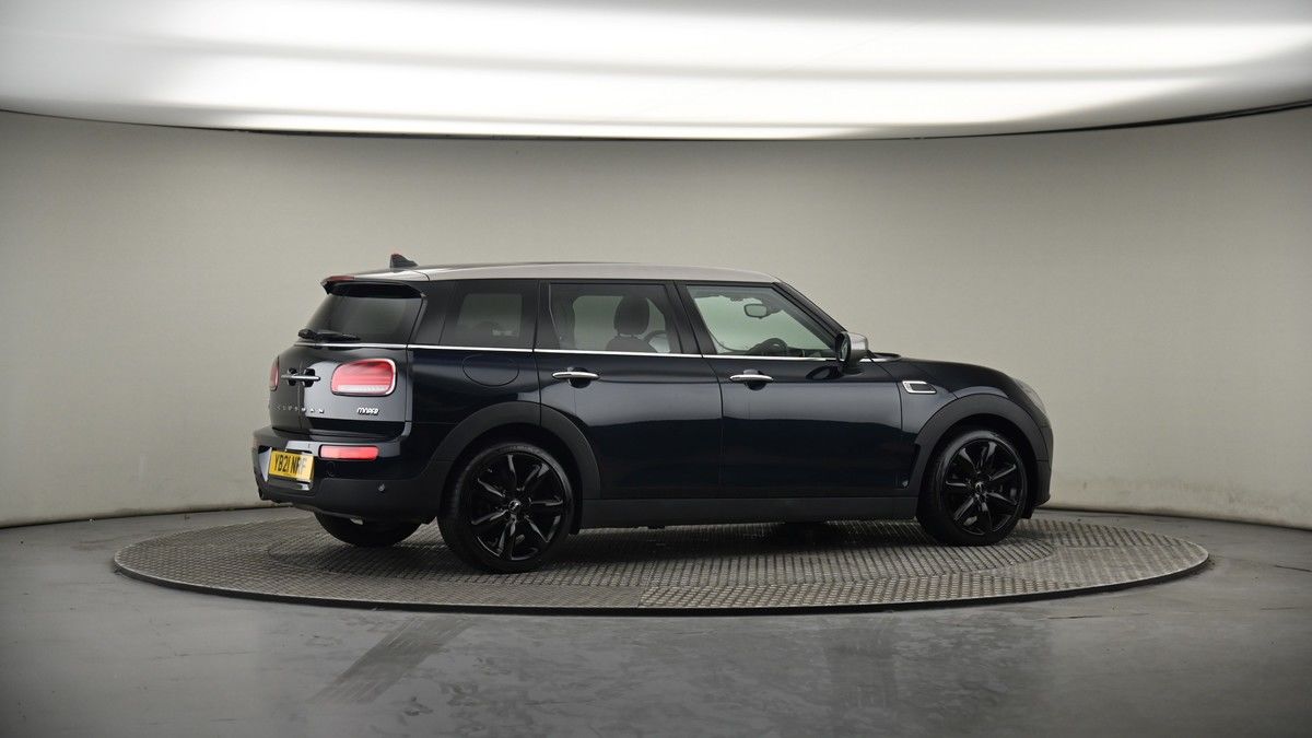 More views of MINI Clubman