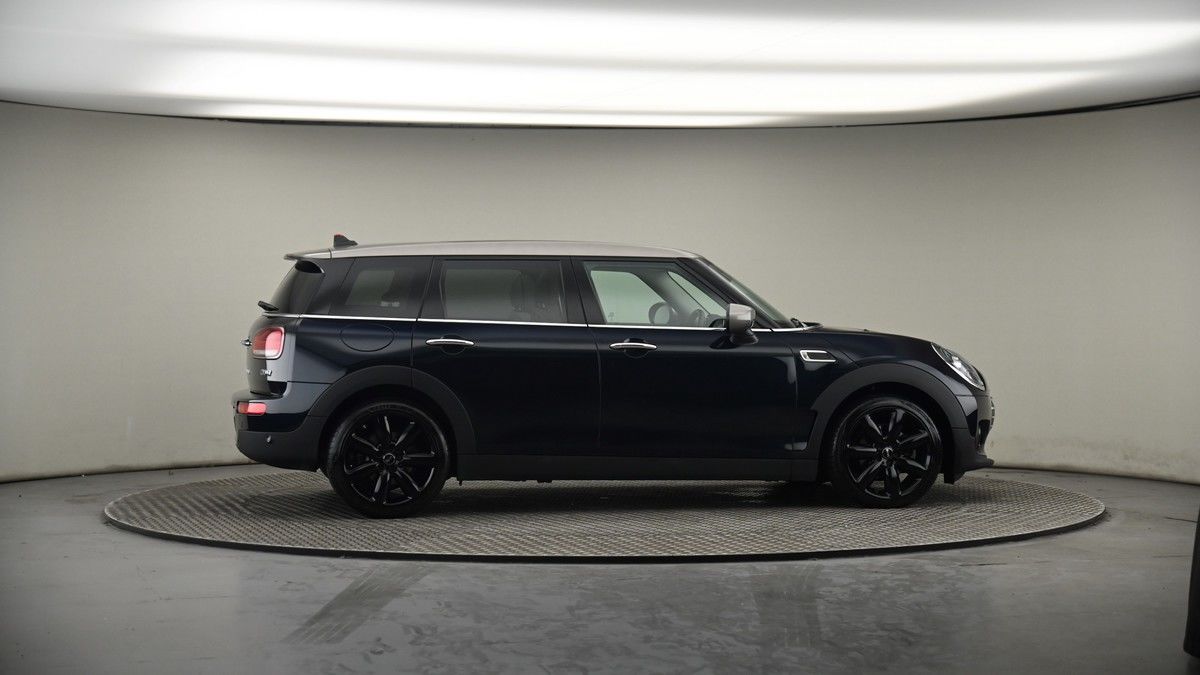 More views of MINI Clubman