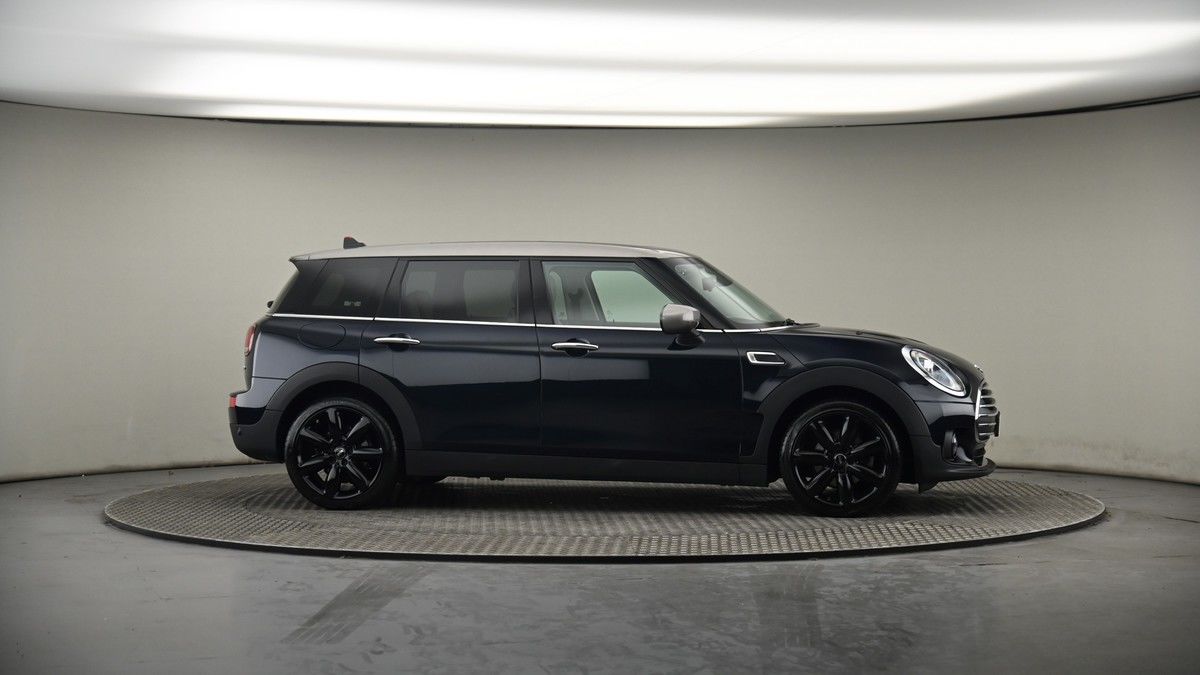 More views of MINI Clubman