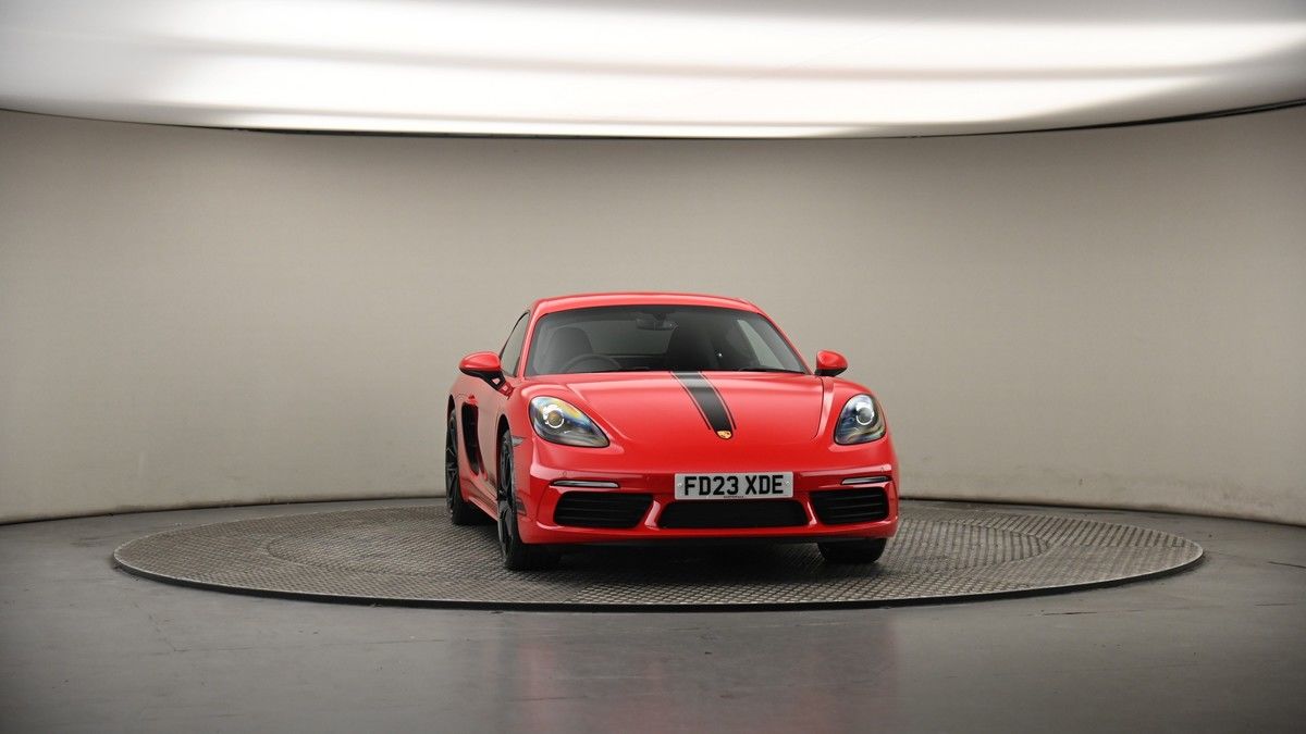 More views of Porsche 718 Cayman