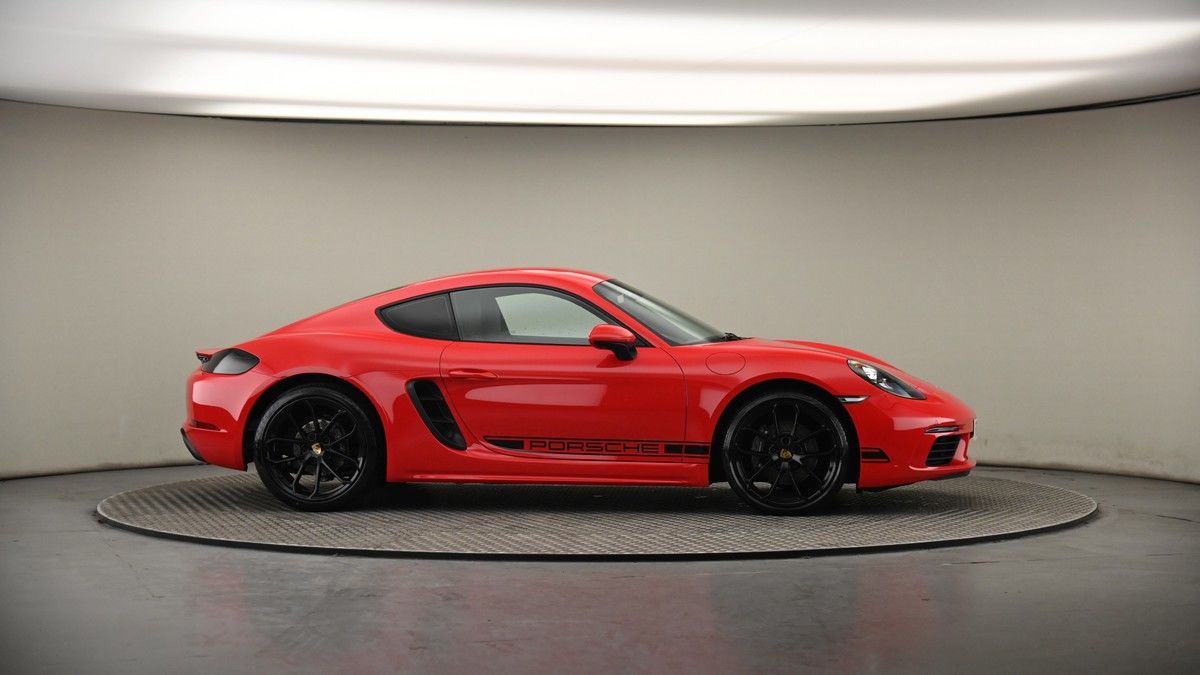 More views of Porsche 718 Cayman