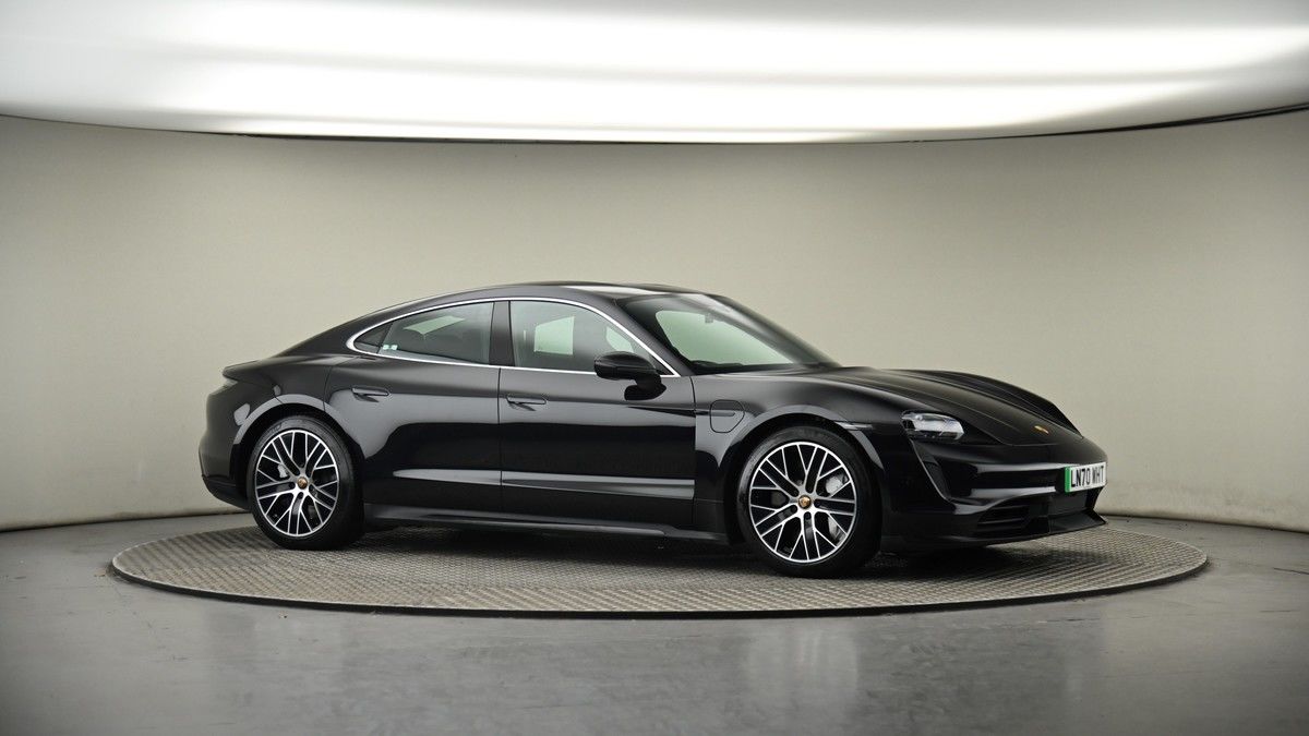 Porsche Taycan Image 6