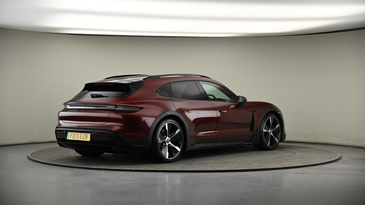 Porsche Taycan Image 7