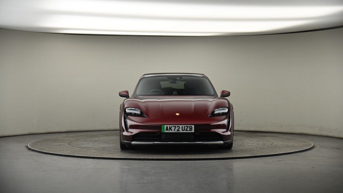 Porsche Taycan Image 18