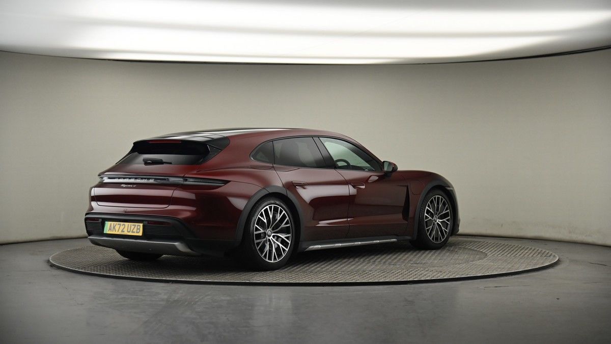 Porsche Taycan Image 7