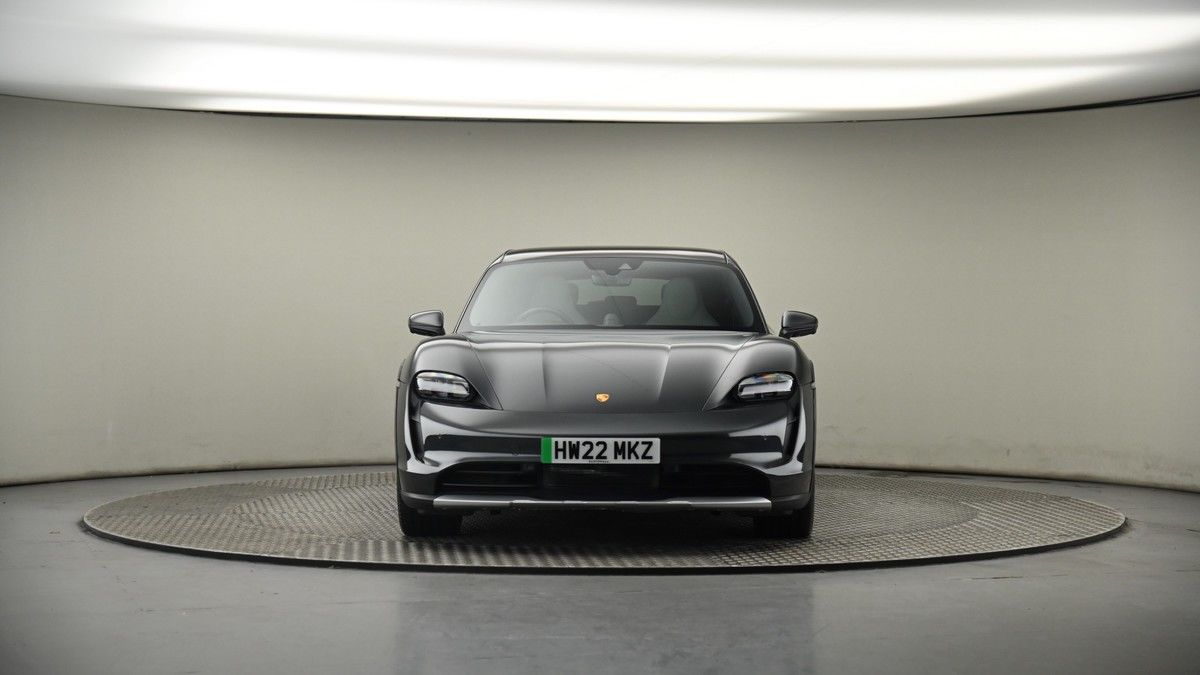 Porsche Taycan Image 17